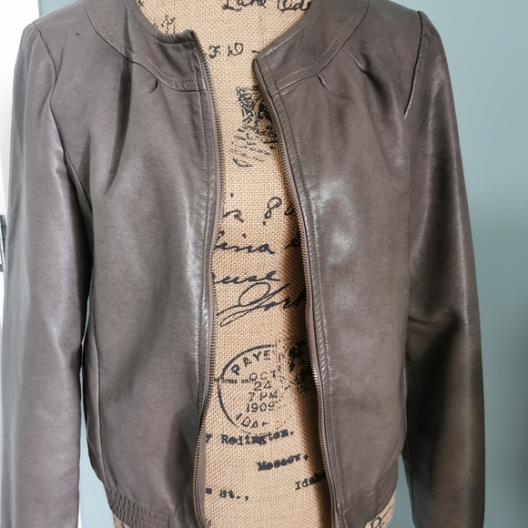 X dye Jacket - Picture 6 of 9